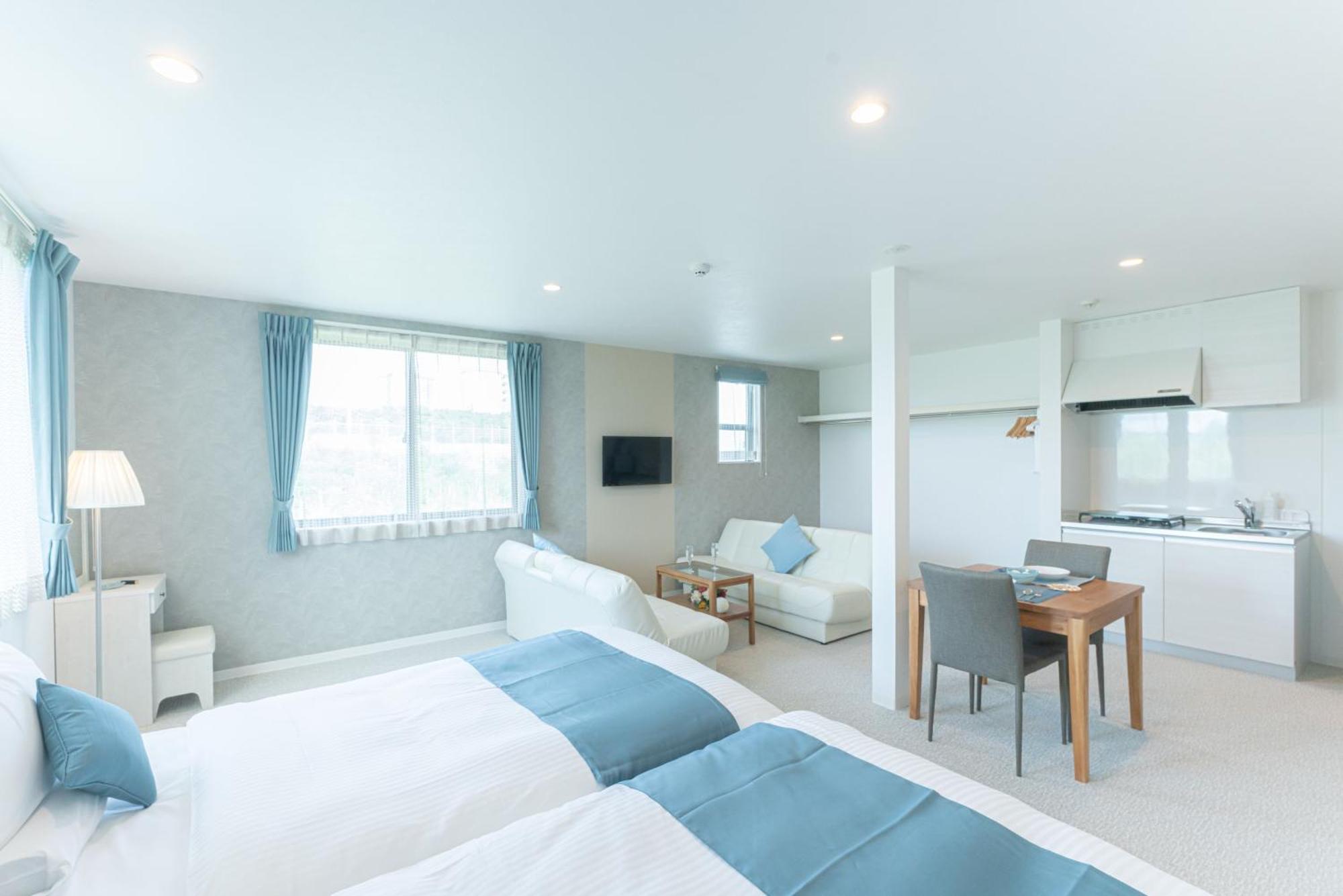 California Miyakojima Hotel 3*